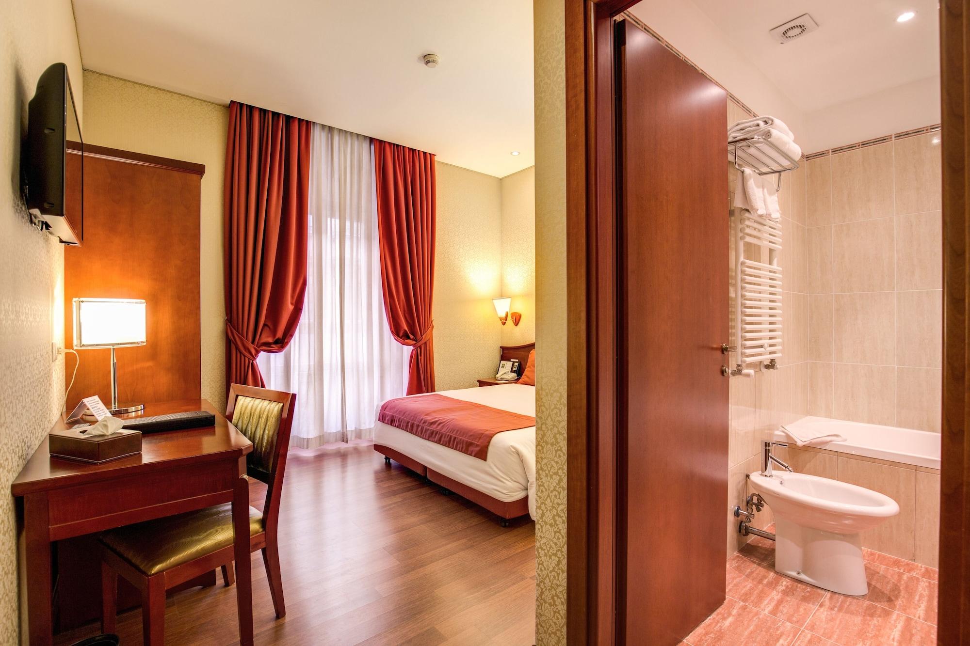 Augusta Lucilla Palace Rome Bagian luar foto
