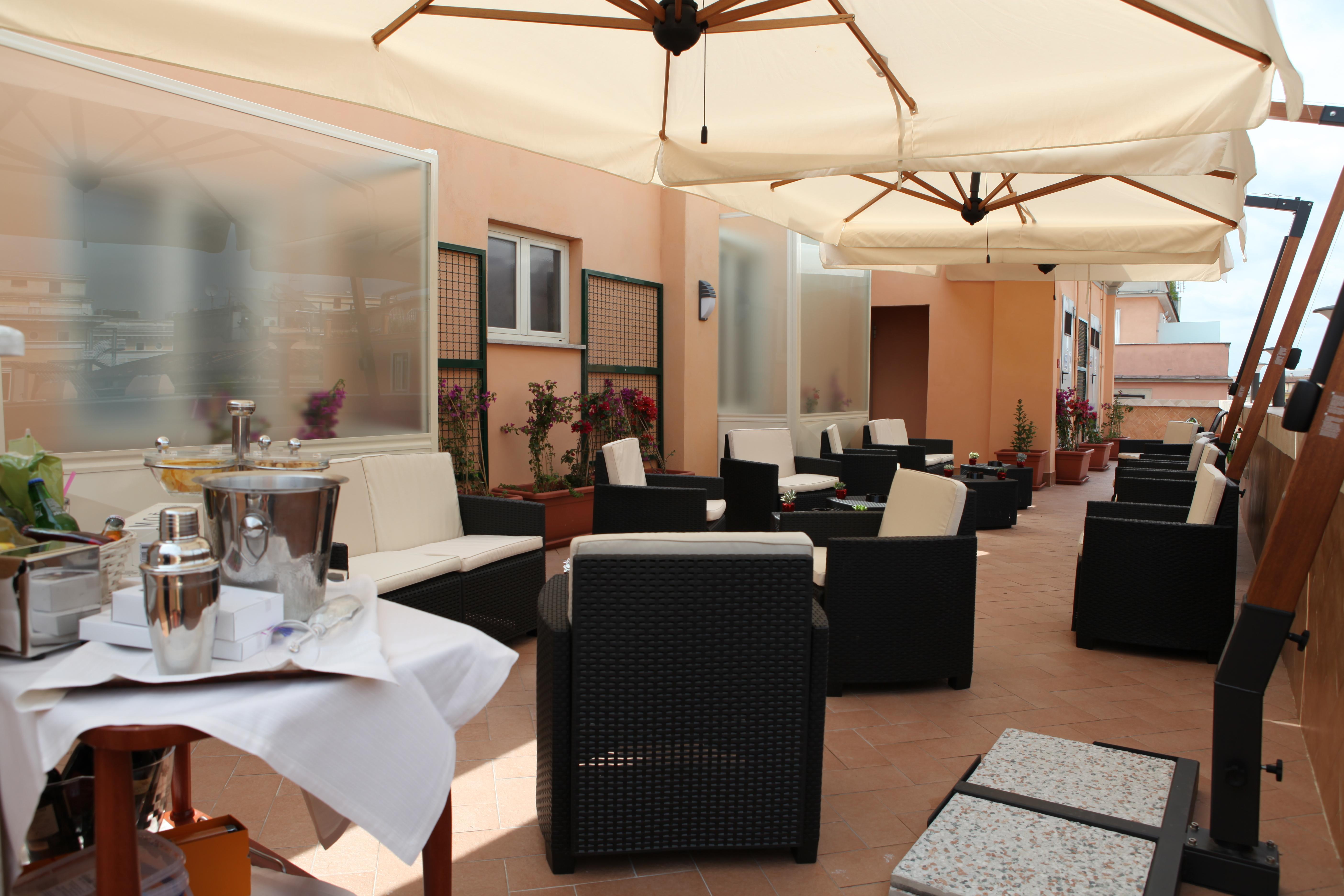 Augusta Lucilla Palace Rome Bagian luar foto